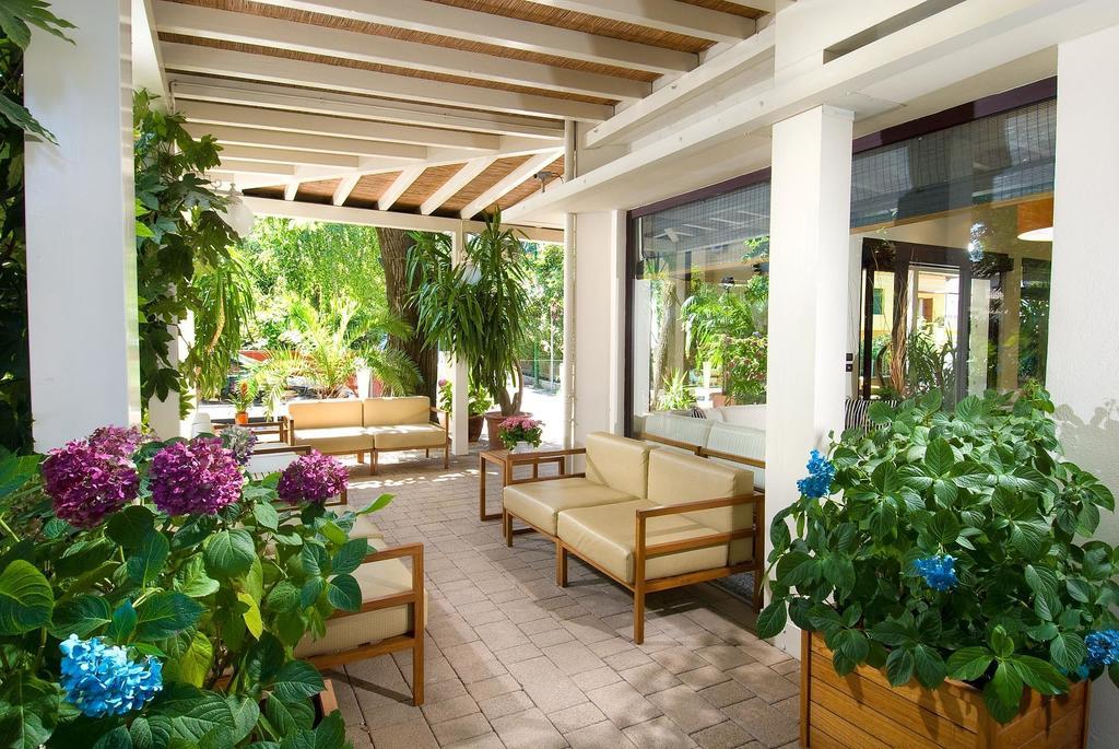 Hotel Trieste Cervia Extérieur photo