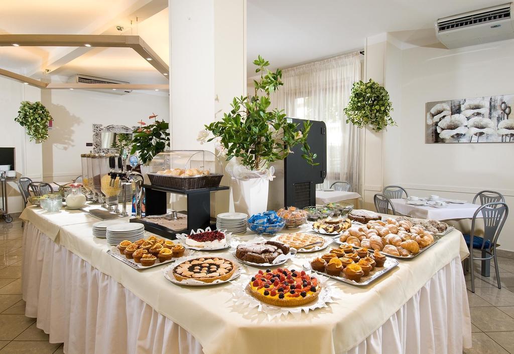 Hotel Trieste Cervia Extérieur photo