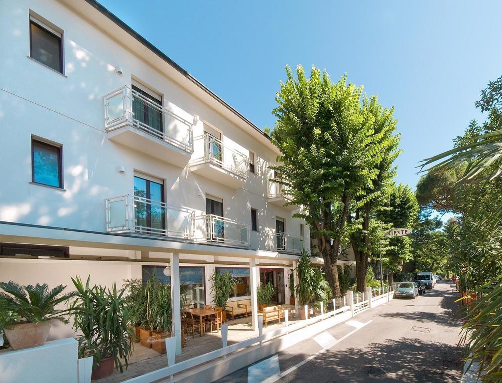 Hotel Trieste Cervia Extérieur photo