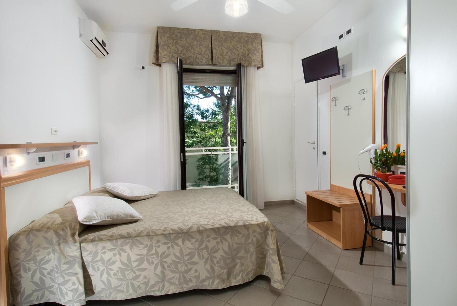 Hotel Trieste Cervia Extérieur photo